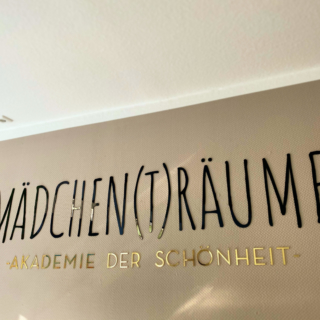 Mädchen(t)räume -Akademie der Schönheit