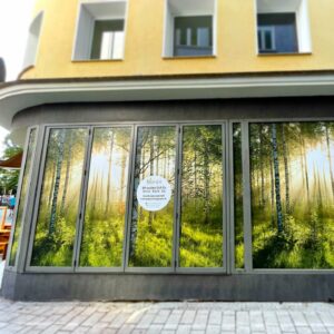 Digitaldruck und Fensterfolierung für Hans im Glück Burgergrill in Wuppertal.